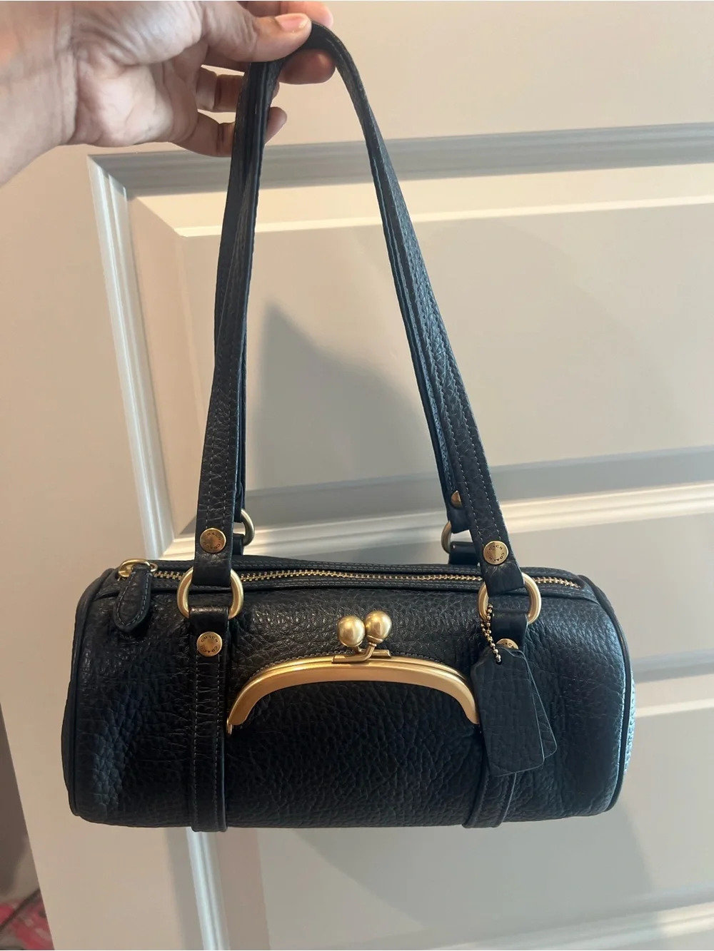Coach Barrel Kisslock 28